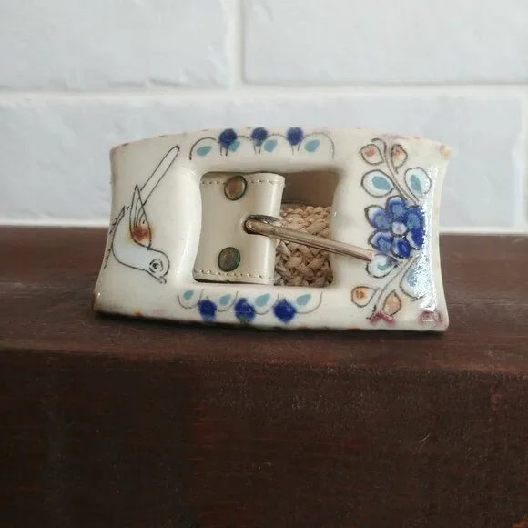 Clay ceramic buckle handpainted in Mexico stretch ivory grey belt - Picture 7 of 13